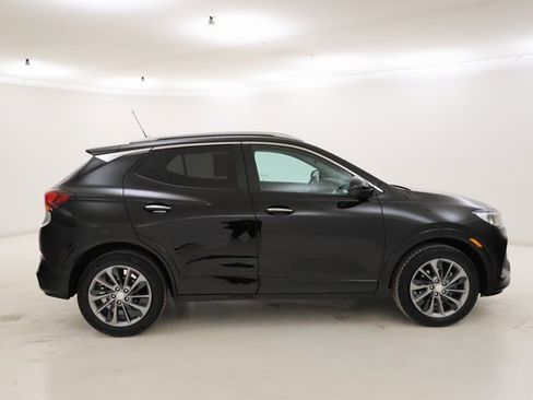 Used 2023 Buick Encore GX Select w/ Sport Touring Package image 2