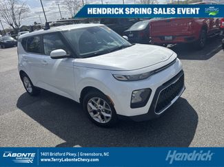 Used 2022 Kia Soul LX w/ Technology Package video 1