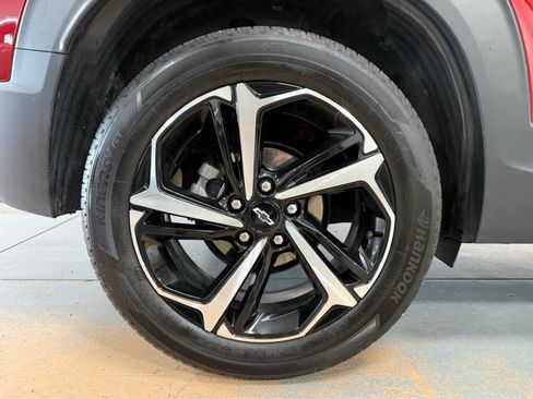 Used 2022 Chevrolet TrailBlazer RS w/ Convenience Package AWD/4WD image 11