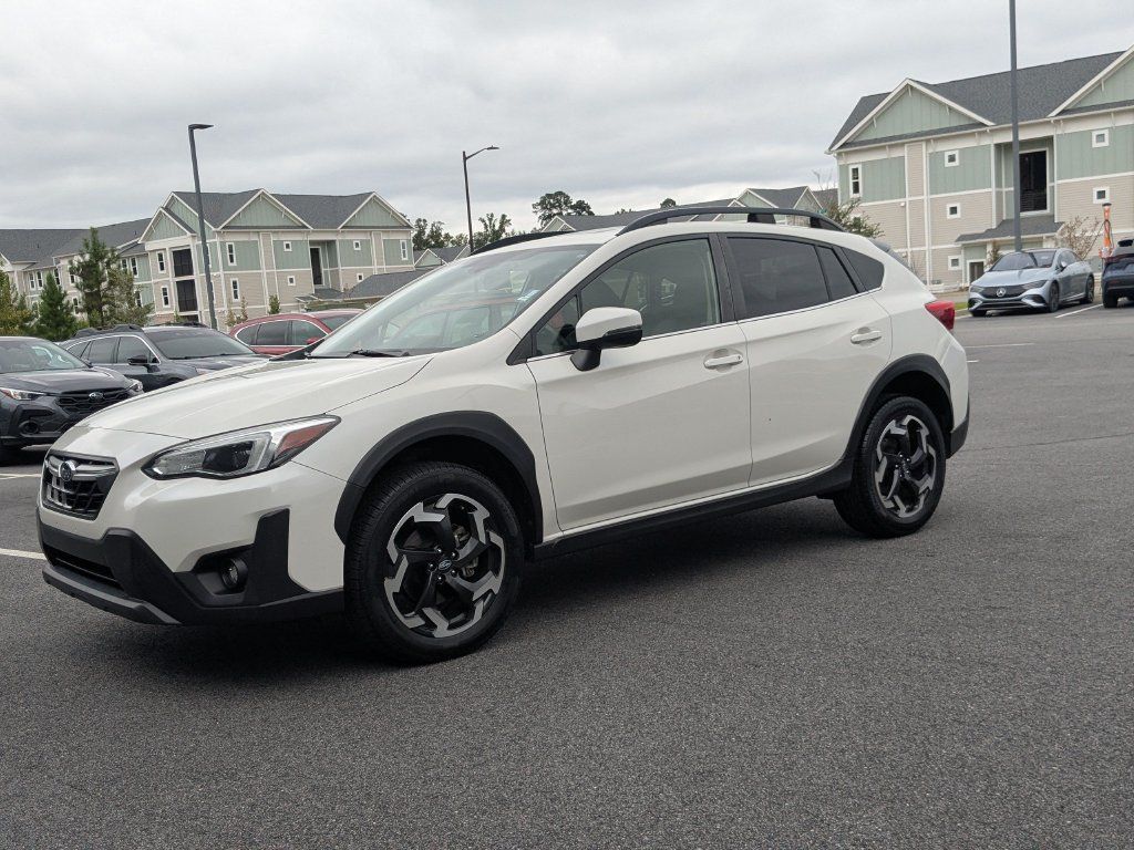 Used 2023 Subaru Crosstrek 2.5i Limited AWD/4WD image 8