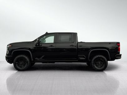 New 2026 Chevrolet Silverado 2500 ZR2 w/ LPO, Dark Essentials Package