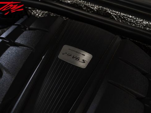 Used 2022 Porsche Macan S image 50