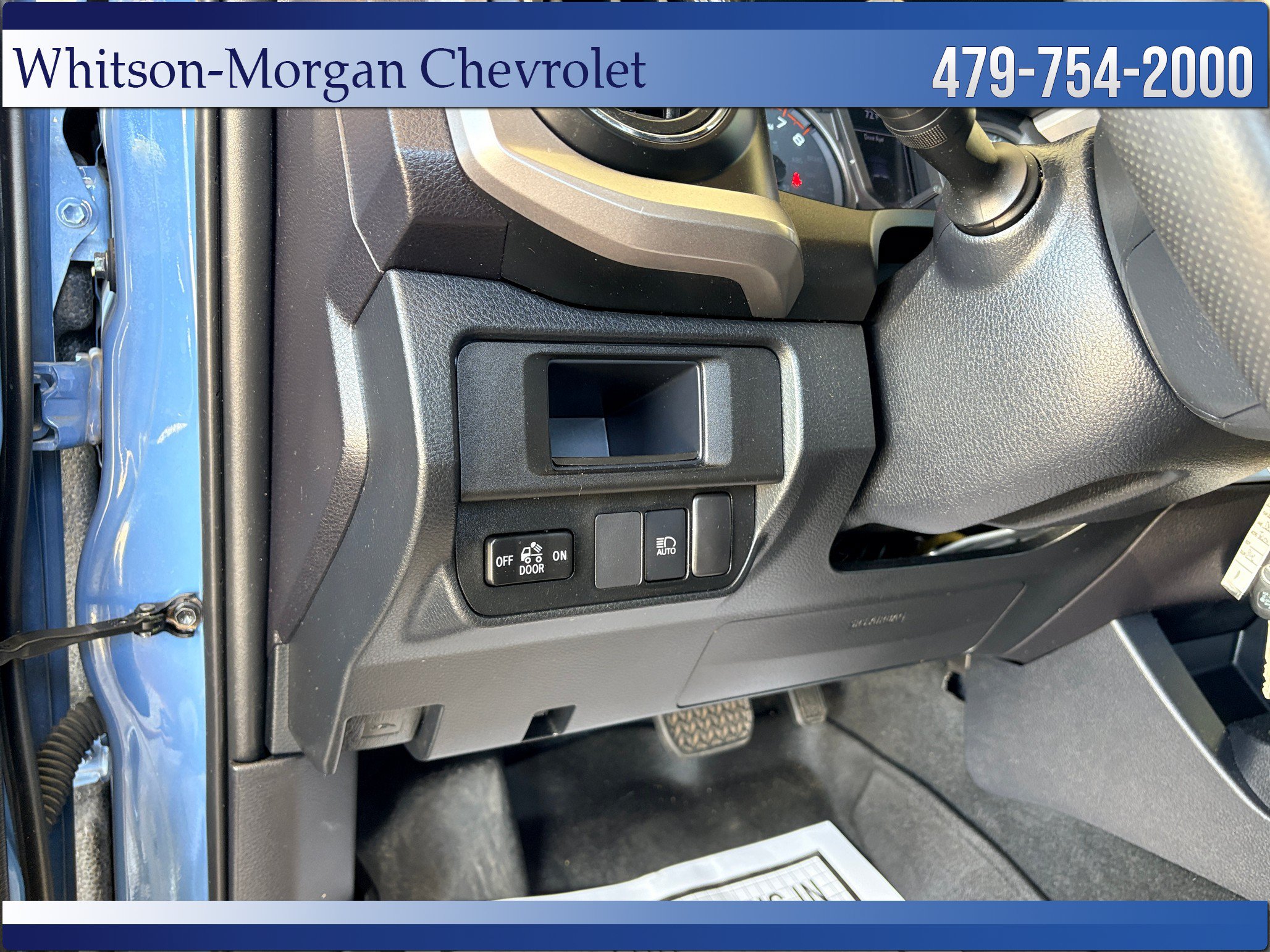 Used 2019 Toyota Tacoma SR5 RWD image 17