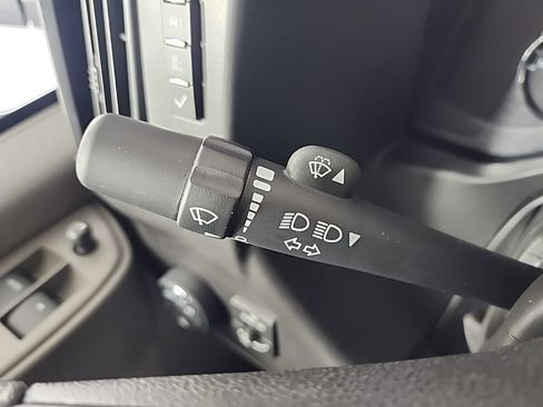 New 2025 Chevrolet Express 3500 w/ Driver Convenience Package image 26