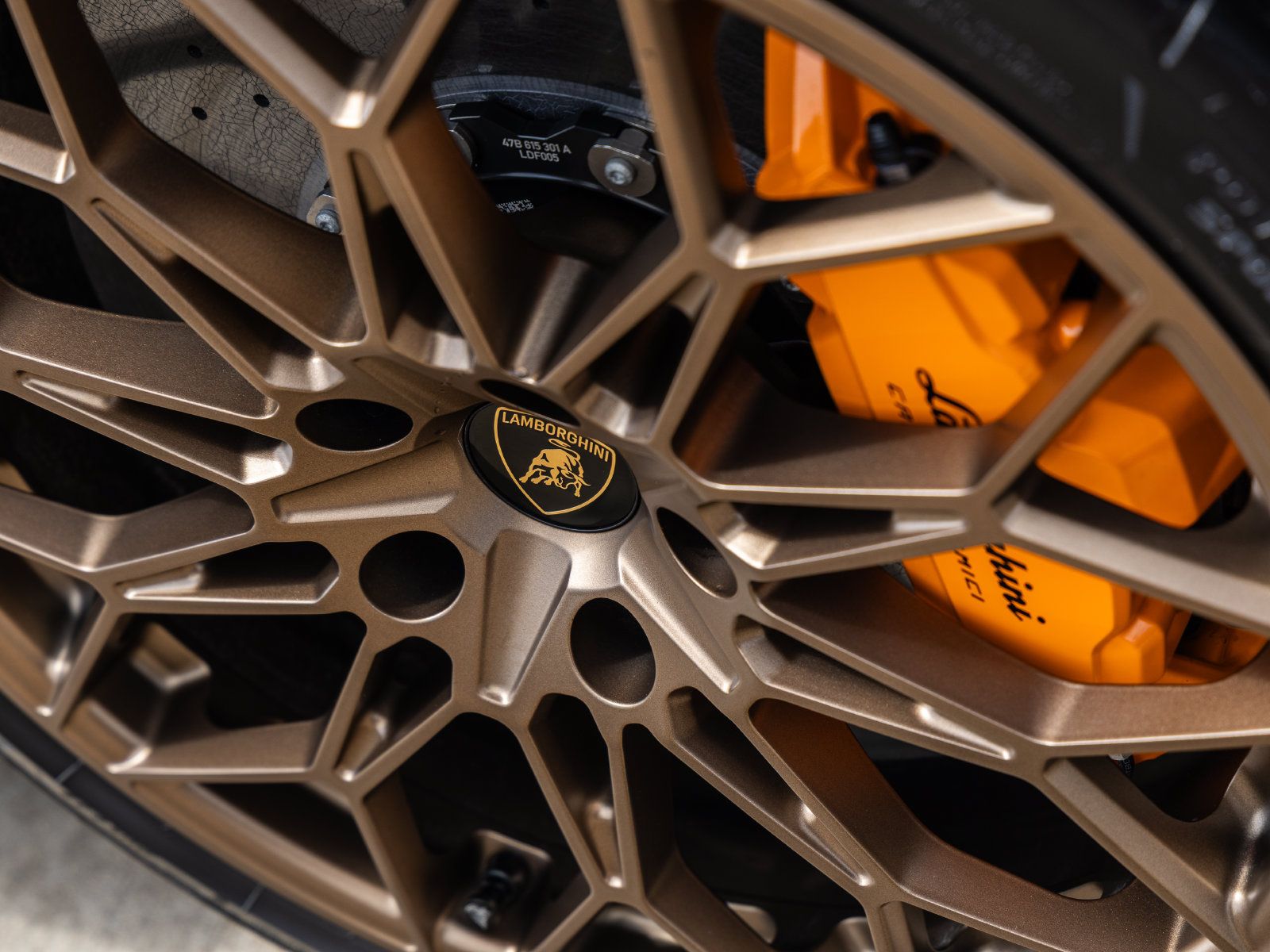 Used 2026 Lamborghini Temerario AWD/4WD image 21