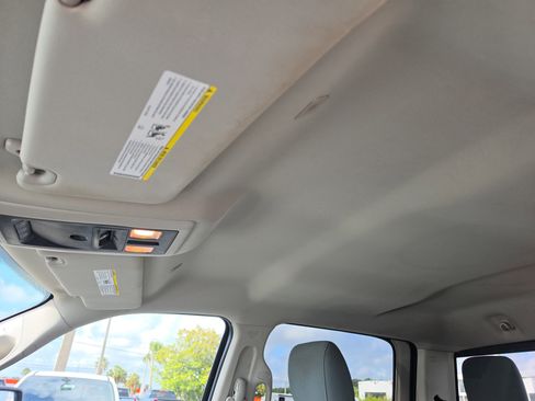 Used 2020 RAM 1500 Classic SLT w/ Luxury Group RWD image 28