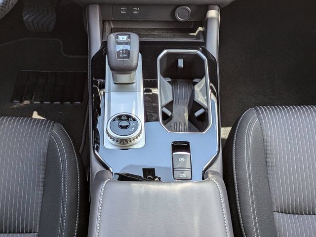 Used 2026 Mitsubishi Outlander ES FWD image 19