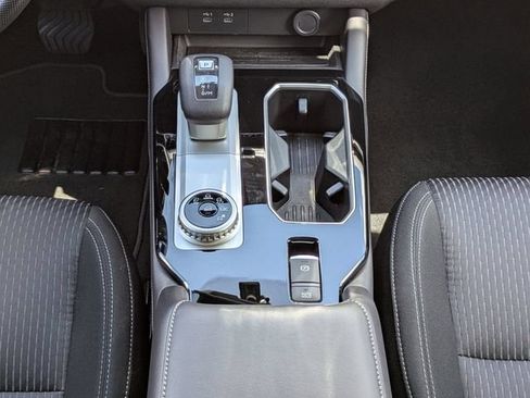 Used 2026 Mitsubishi Outlander ES FWD image 19