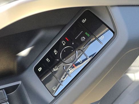 New 2026 Audi Q5 Premium image 29