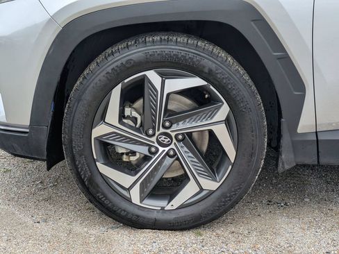 Used 2024 Hyundai Tucson SEL w/ Convenience Package FWD image 12