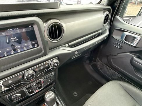 Used 2021 Jeep Wrangler Unlimited Willys image 24