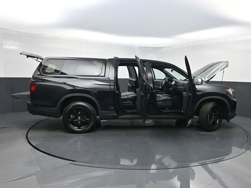 Used 2021 Honda Ridgeline Black Edition image 39