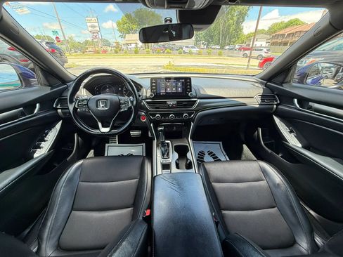 Used 2018 Honda Accord Sport image 26
