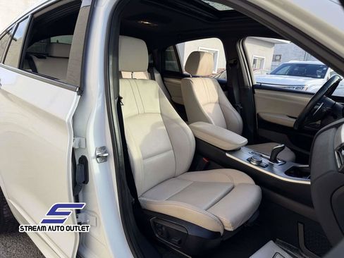 Used 2018 BMW X4 xDrive28i image 12