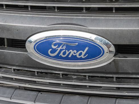 Used 2019 Ford F250 XL w/ Power Equipment Group image 6