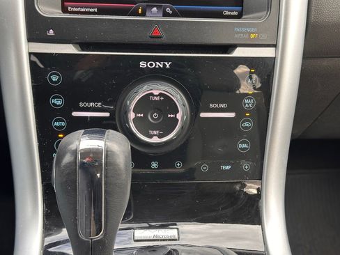 Used 2013 Ford Edge Limited w/ Driver Entry Pkg image 31