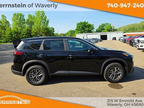 Used 2024 Nissan Rogue S AWD/4WD image 28