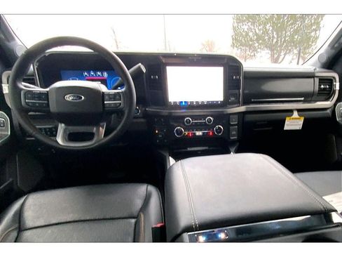 Used 2025 Ford F350 Lariat image 17