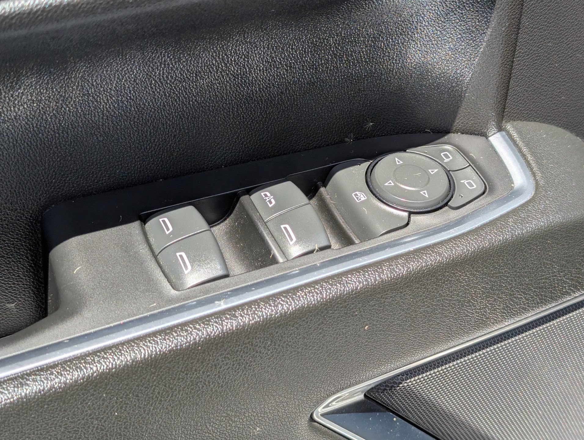 Used 2023 Chevrolet Silverado 1500 RST AWD/4WD image 19