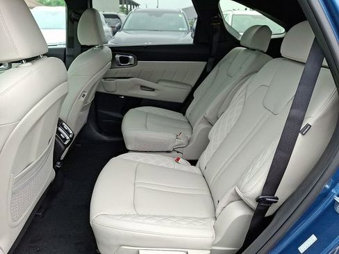 New 2025 Kia Sorento SX Prestige image 6