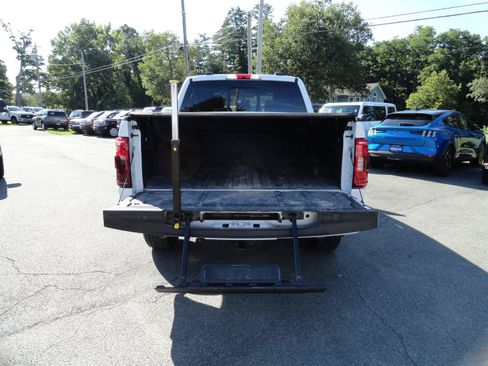 Used 2022 Ford F150 XLT w/ Equipment Group 302A High AWD/4WD image 22