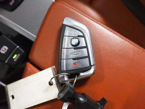 Used 2019 BMW M5 Competition image 32