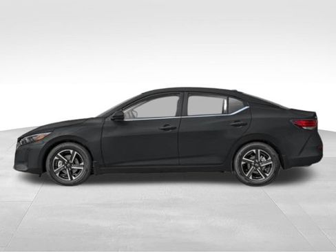 Used 2025 Nissan Sentra SV w/ Trunk Package FWD image 3