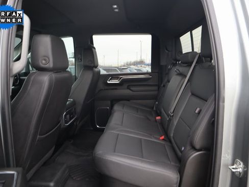 Used 2025 Chevrolet Silverado 2500 LTZ w/ LTZ Convenience Package image 17