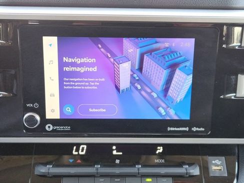 Used 2022 Toyota Tundra SR5 w/ Convenience Package image 16