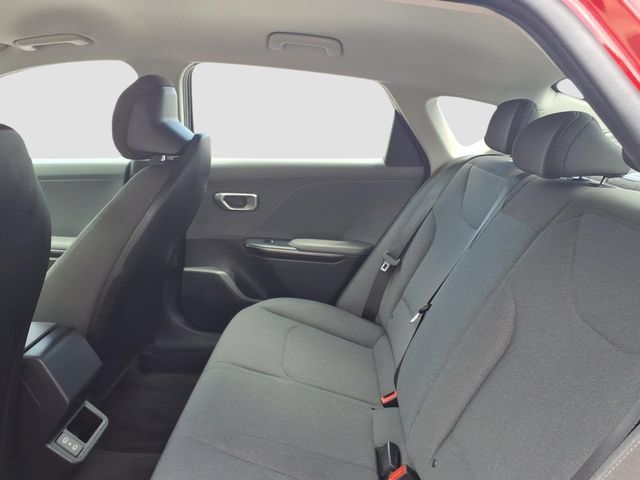 Used 2025 Kia K4 FWD image 9