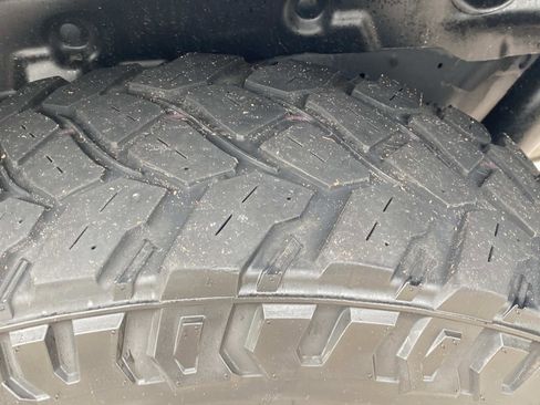 Certified 2023 Jeep Wrangler Unlimited w/ Sun & Screen Package image 17