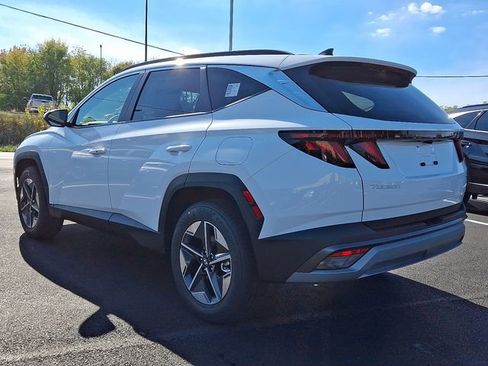New 2026 Hyundai Tucson SEL image 3