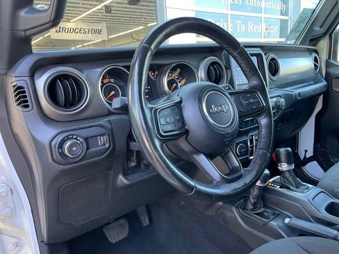 Used 2023 Jeep Wrangler Unlimited Sport AWD/4WD image 10