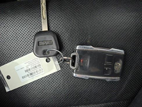 Used 2016 GMC Sierra 1500 SLT w/ SLT Premium Package image 24