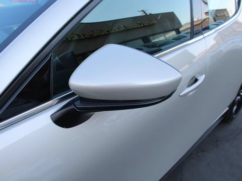 Used 2024 MAZDA MAZDA3 s FWD image 12