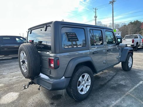 Used 2018 Jeep Wrangler Unlimited Sport S image 5