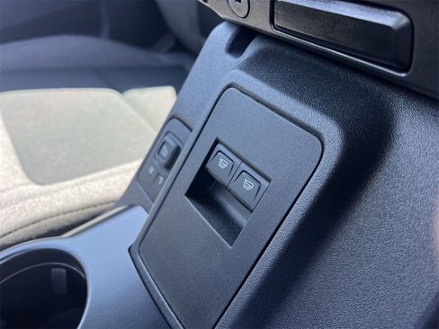 New 2025 Ford Bronco Base image 10