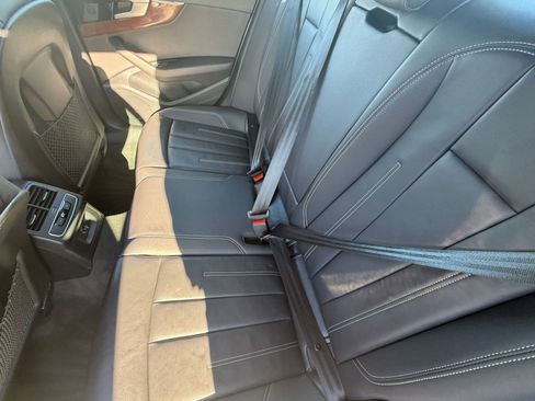 Used 2023 Audi A4 2.0T Premium w/ Convenience Package image 27