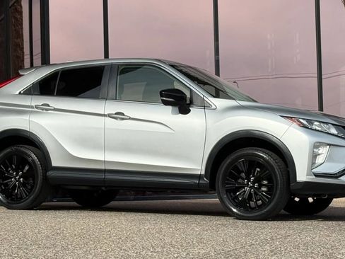 Used 2018 Mitsubishi Eclipse Cross LE AWD/4WD image 16