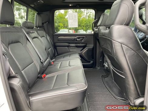 Used 2025 RAM 1500 Limited AWD/4WD image 8