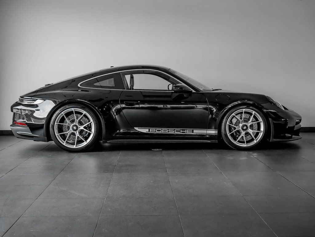 Certified 2022 Porsche 911 GT3 RWD image 8