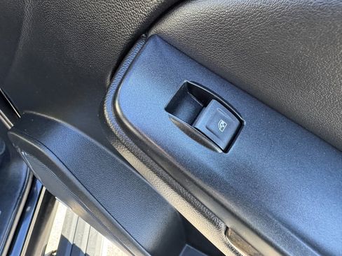 Used 2019 GMC Yukon Denali image 48