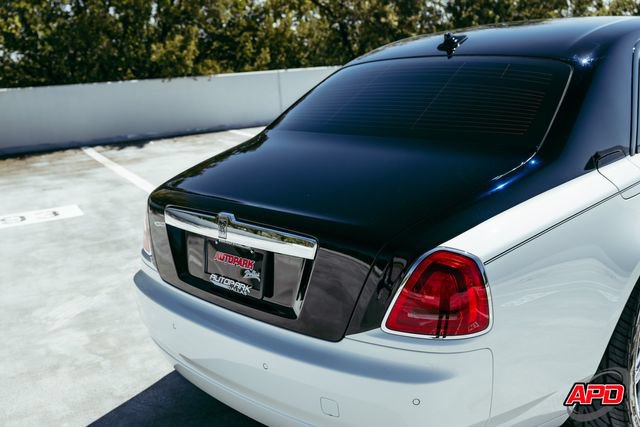 Used 2017 Rolls-Royce Ghost RWD image 39