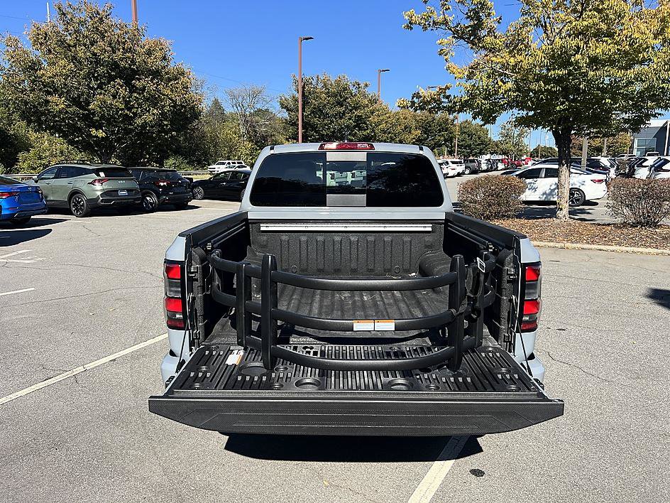 Certified 2023 Nissan Frontier PRO-4X w/ Pro-4X Premium Package AWD/4WD image 15