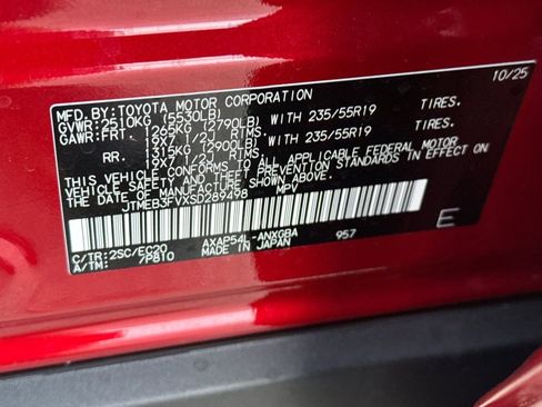 New 2025 Toyota RAV4 XSE image 27