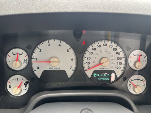 Used 2007 Dodge Ram 1500 Truck ST w/ SXT Group image 14