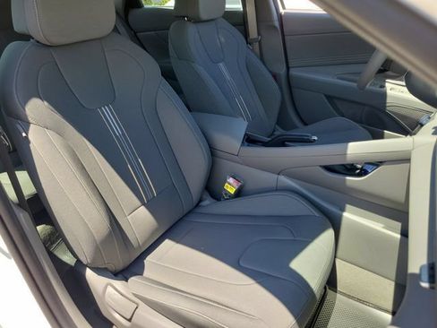 New 2026 Hyundai Elantra Sport FWD image 21