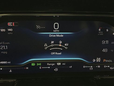 Used 2024 Chevrolet Silverado 1500 LT image 39