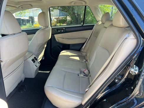 Used 2019 Subaru Outback 3.6R Limited w/ Popular Package #2 AWD/4WD image 32