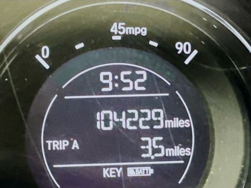 Used 2016 Honda HR-V EX image 19